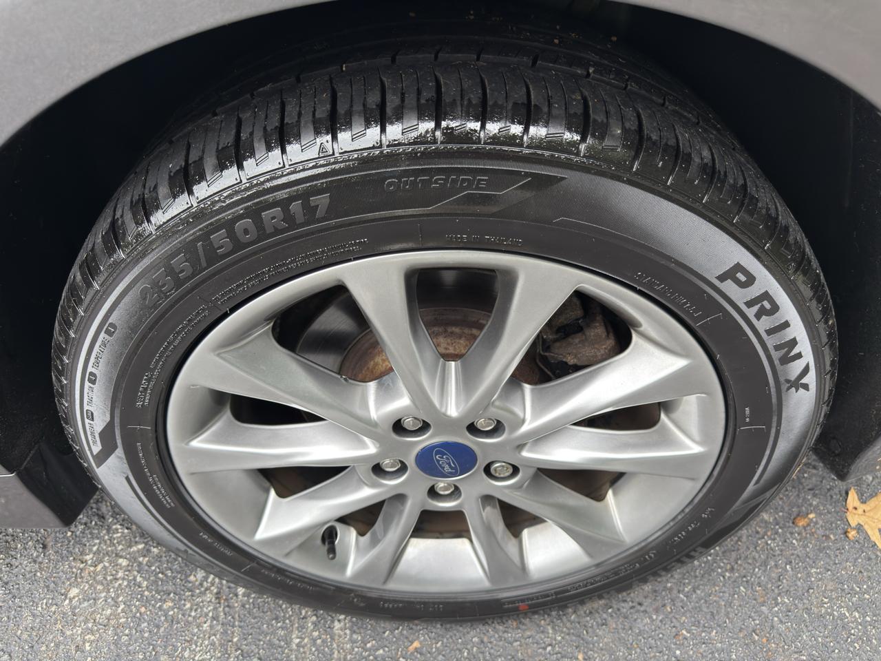 Ford Fusion SE 2017