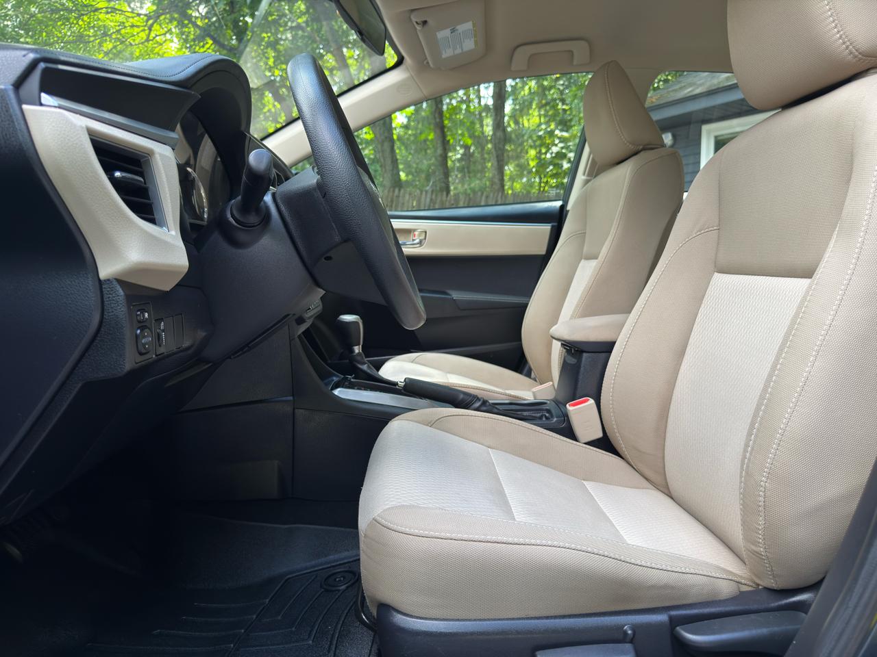 Toyota Corolla LE CVT 2016