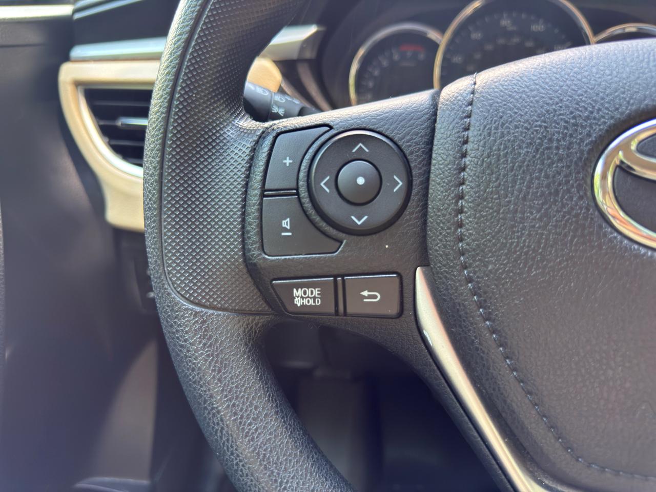 Toyota Corolla LE CVT 2016