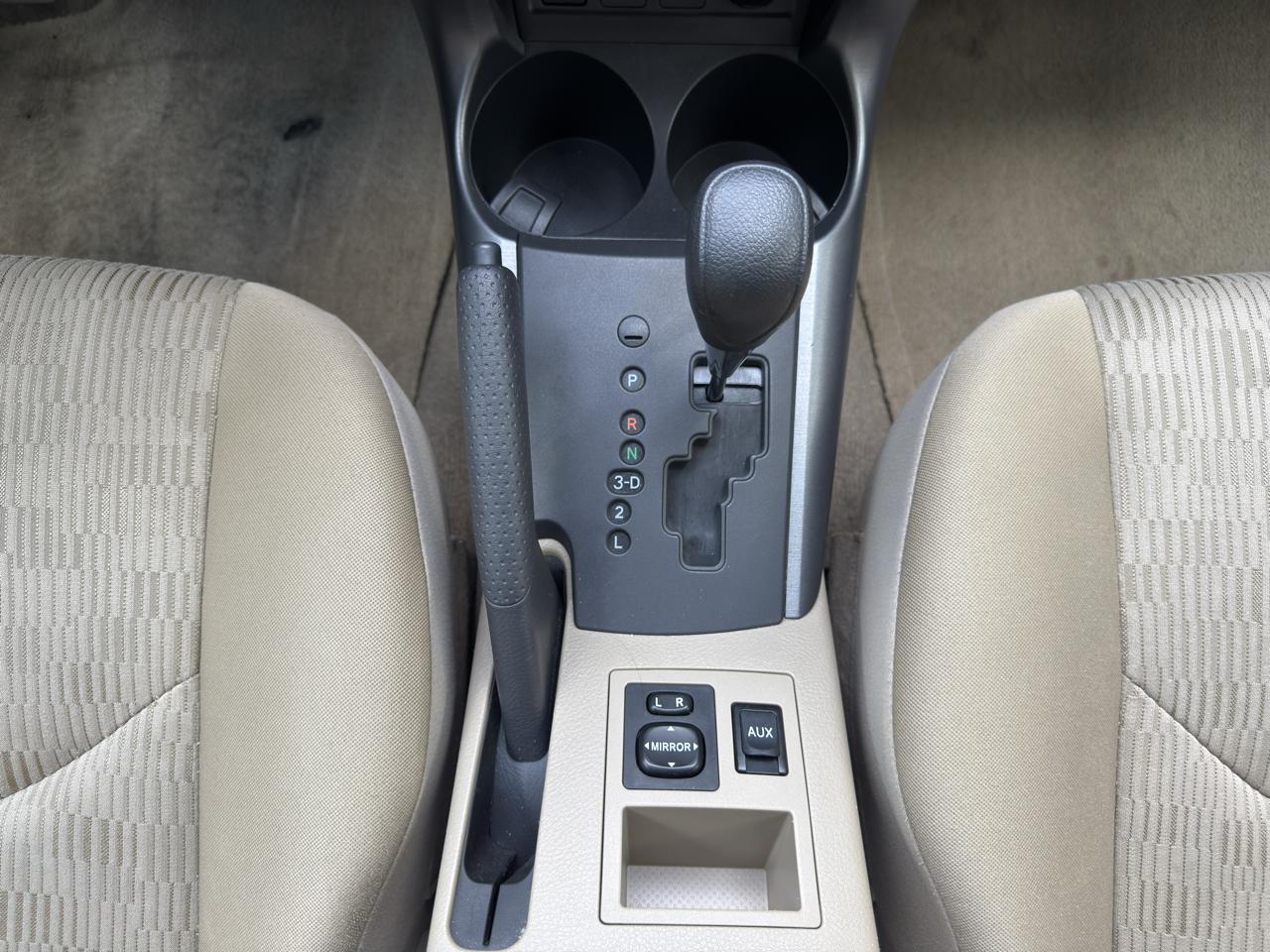 Toyota RAV4 Base I4 4WD 2010