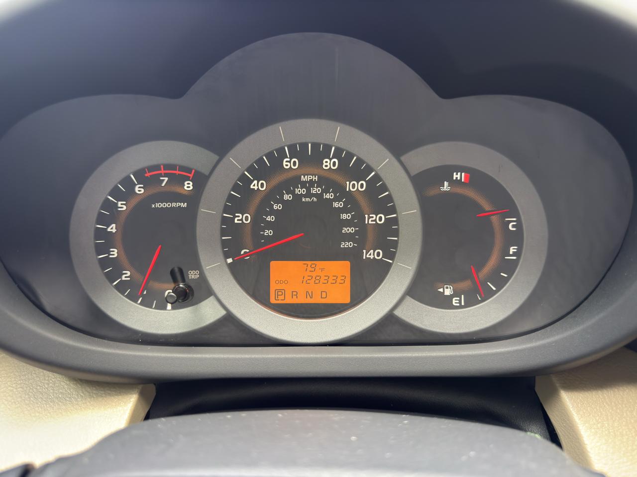 Toyota RAV4 Base I4 4WD 2010