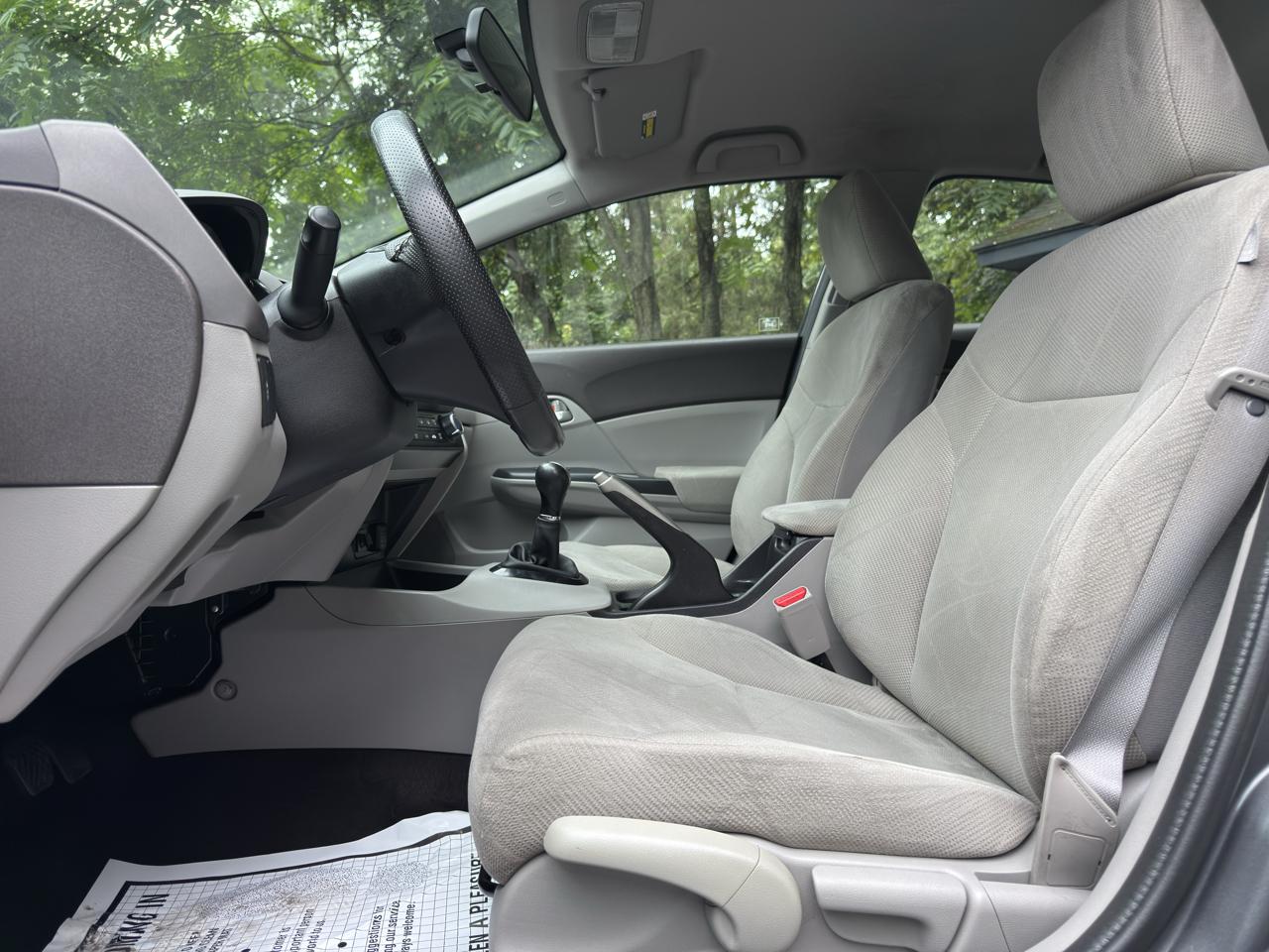 Honda Civic LX Sedan 5-Speed MT 2012