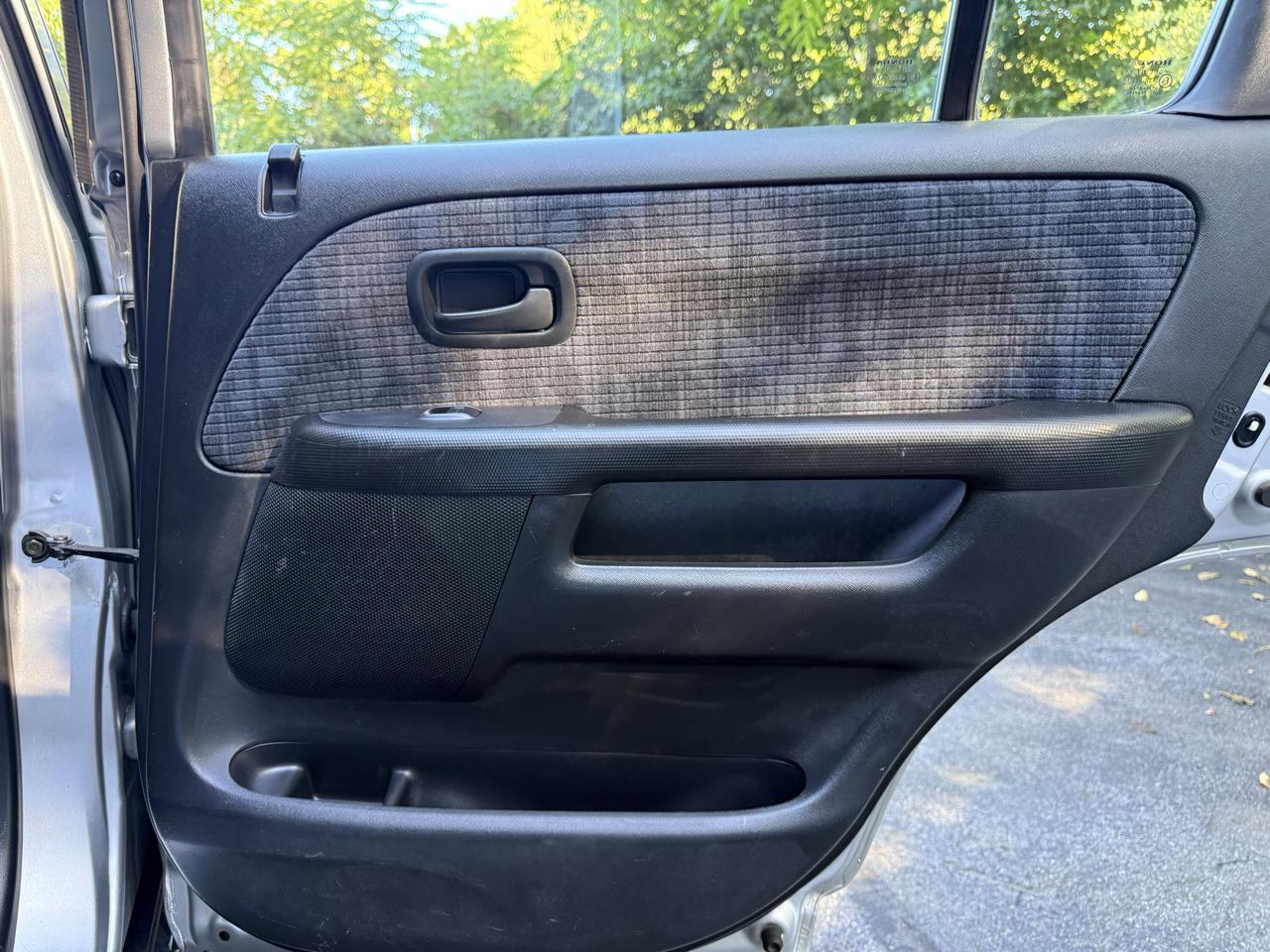 Honda CR-V LX 4WD AT 2004