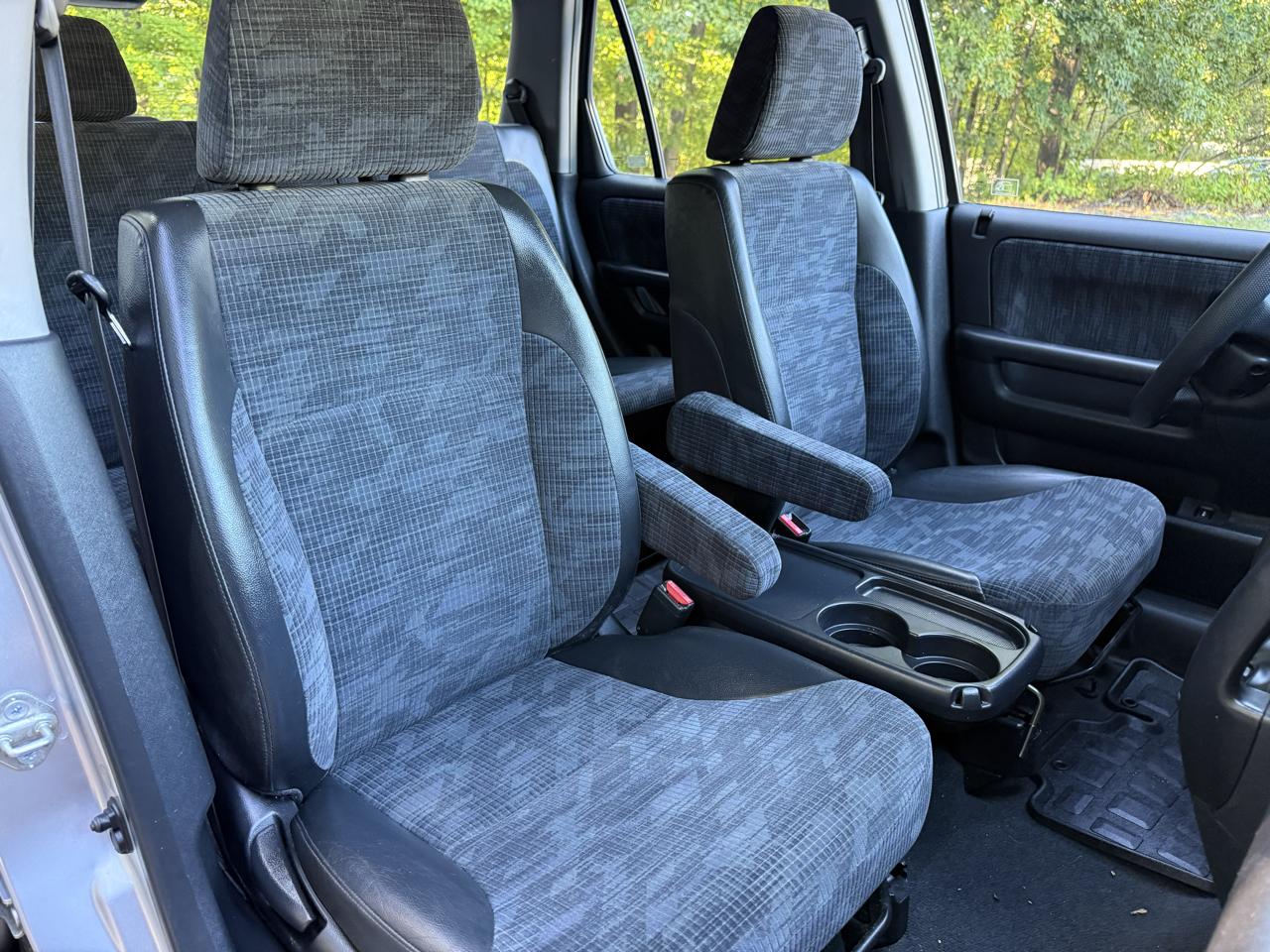 Honda CR-V LX 4WD AT 2004