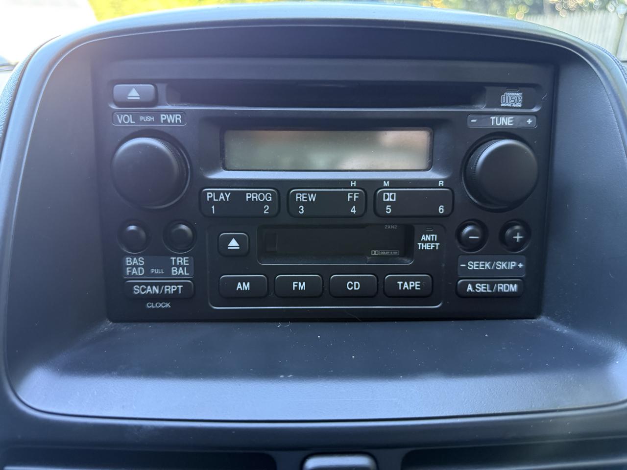 Honda CR-V LX 4WD AT 2004