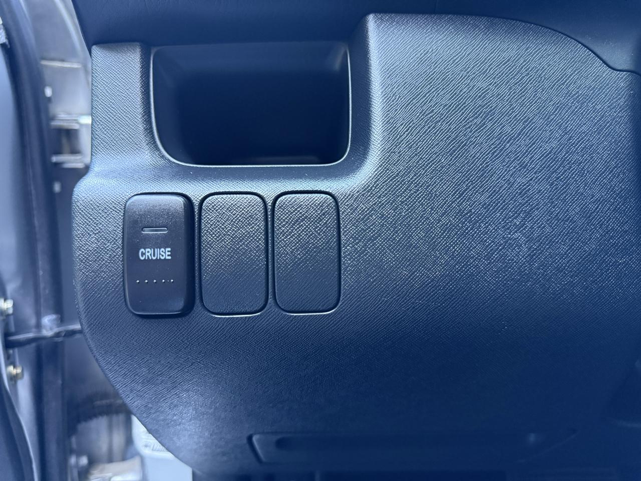 Honda CR-V LX 4WD AT 2004