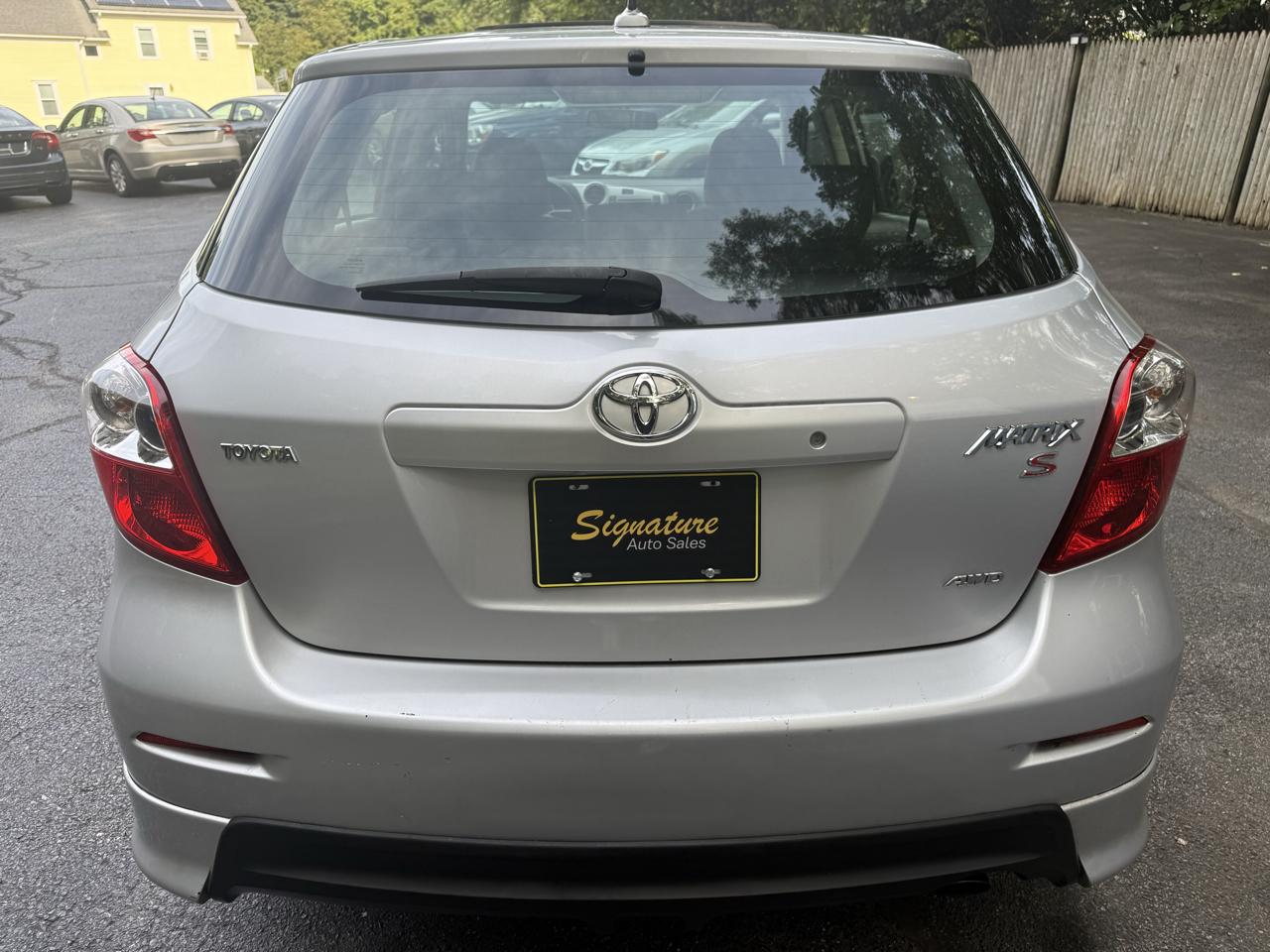 Toyota Matrix S AWD 4-Speed AT 2009
