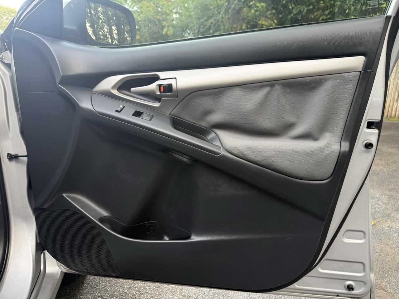 Toyota Matrix S AWD 4-Speed AT 2009