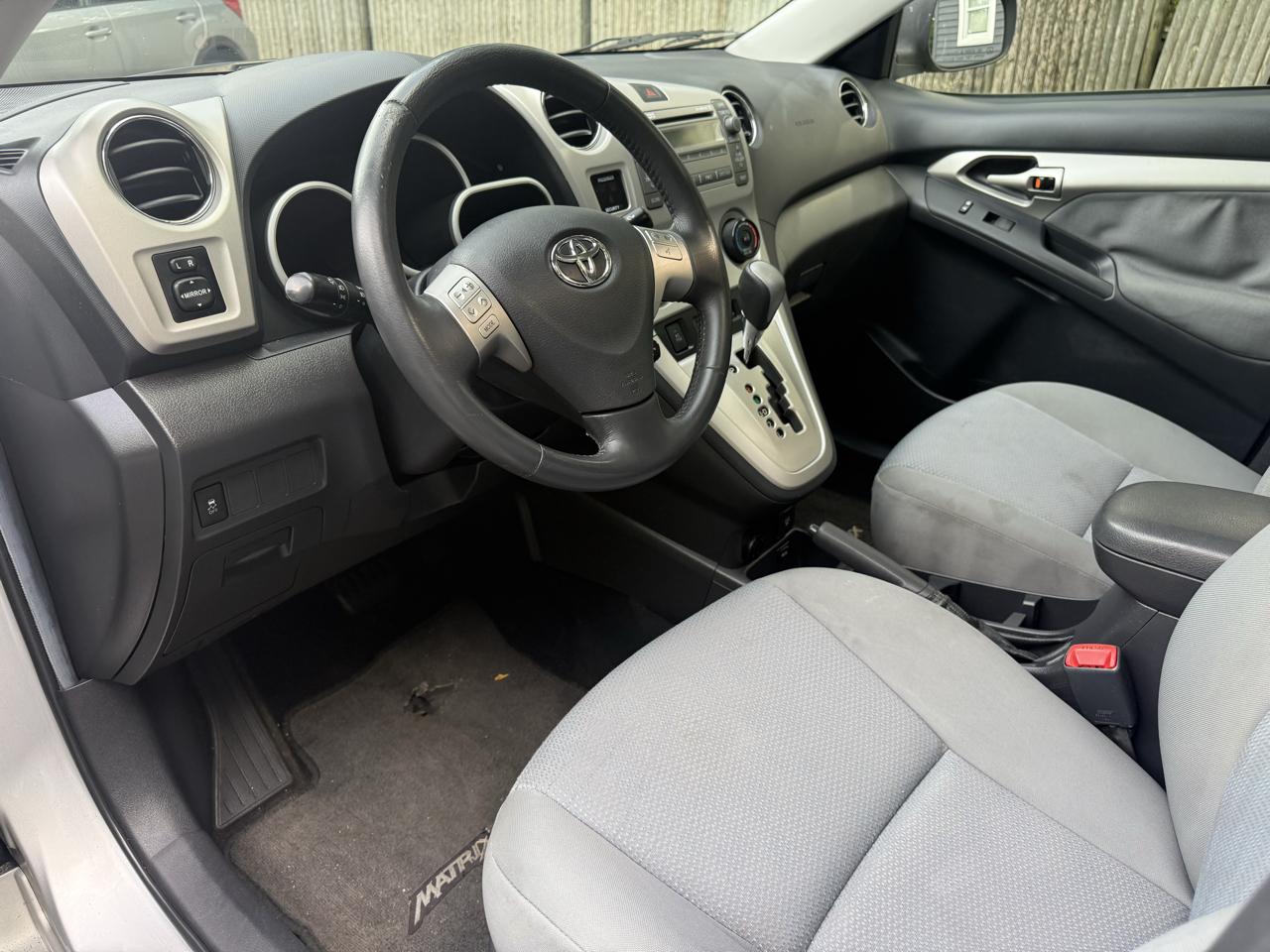 Toyota Matrix S AWD 4-Speed AT 2009