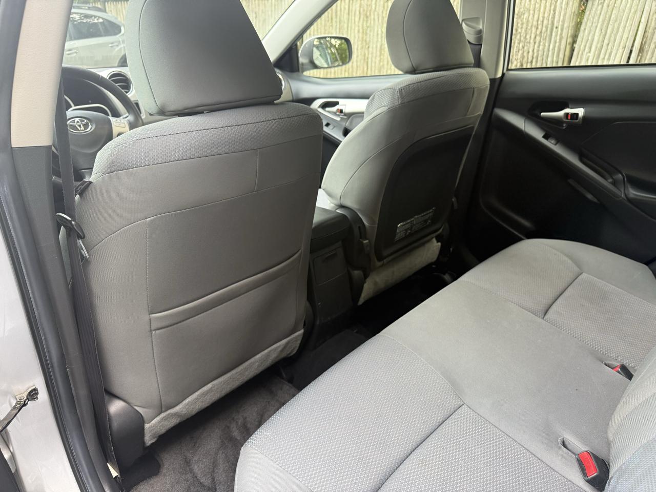 Toyota Matrix S AWD 4-Speed AT 2009