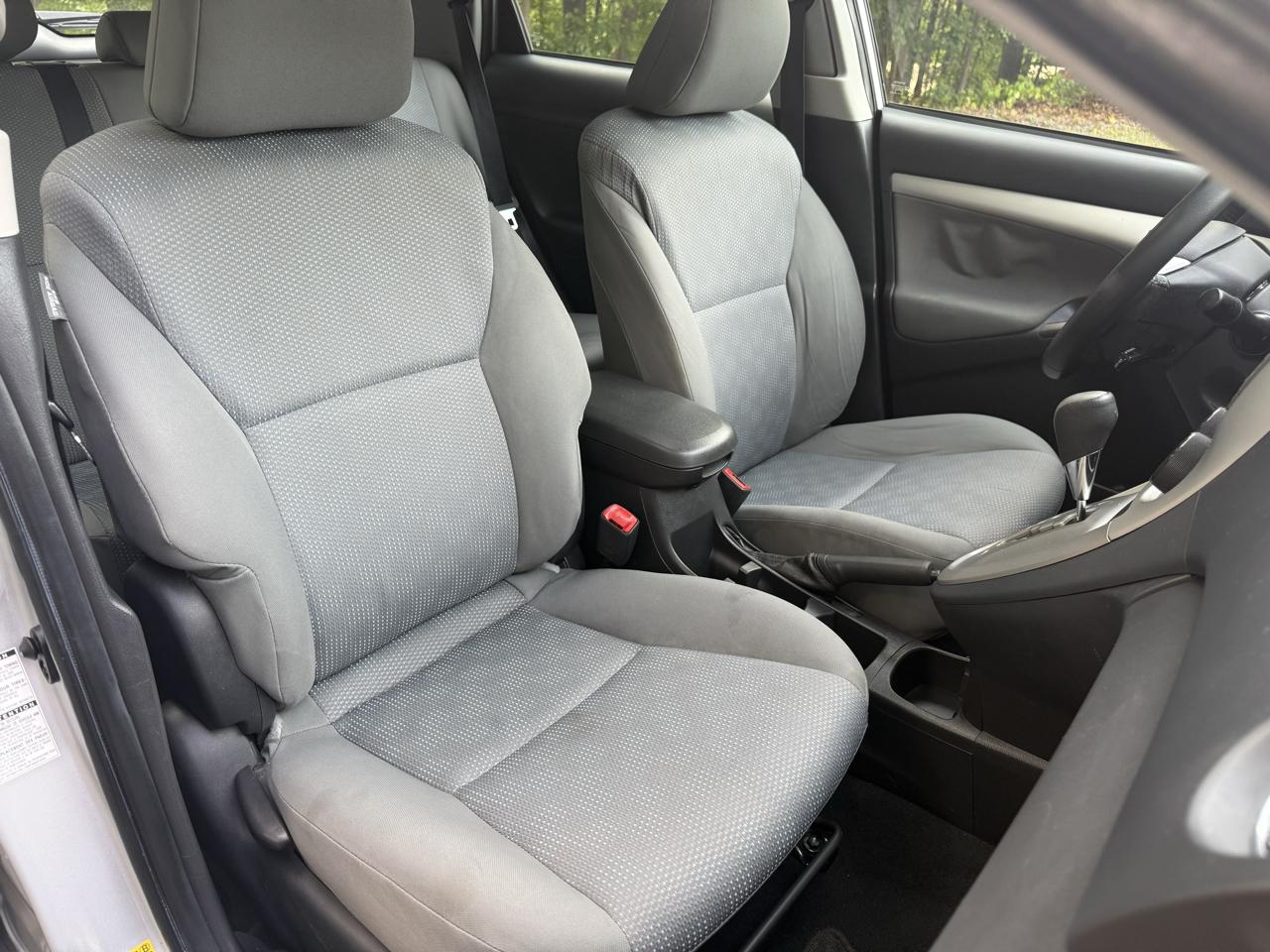 Toyota Matrix S AWD 4-Speed AT 2009
