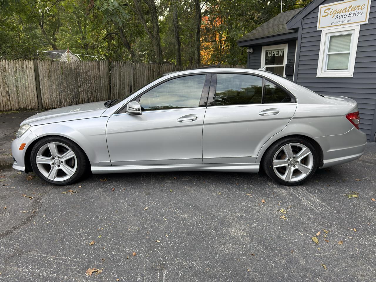 Mercedes-Benz C-Class C300 4MATIC Sport Sedan 2010