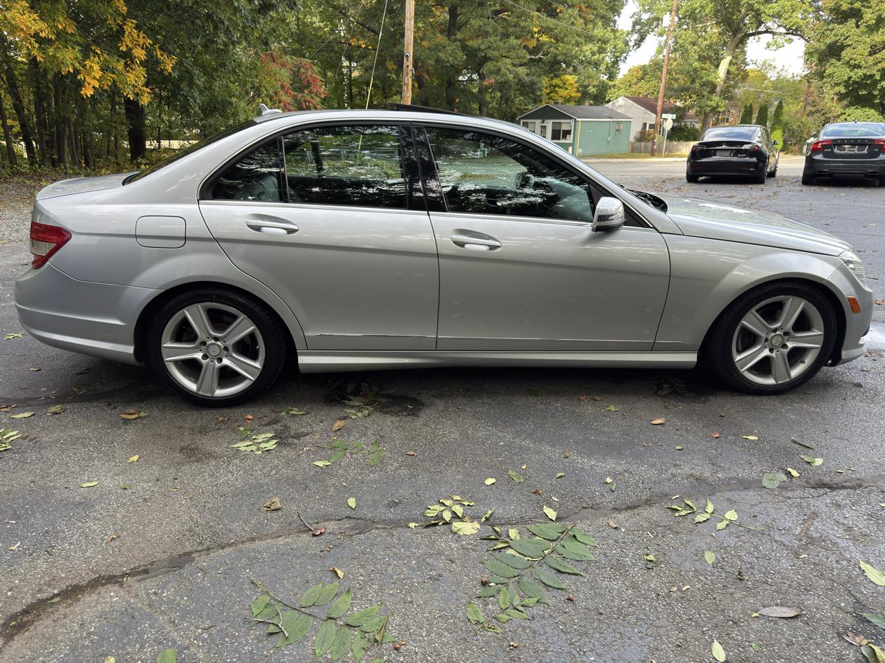Mercedes-Benz C-Class C300 4MATIC Sport Sedan 2010