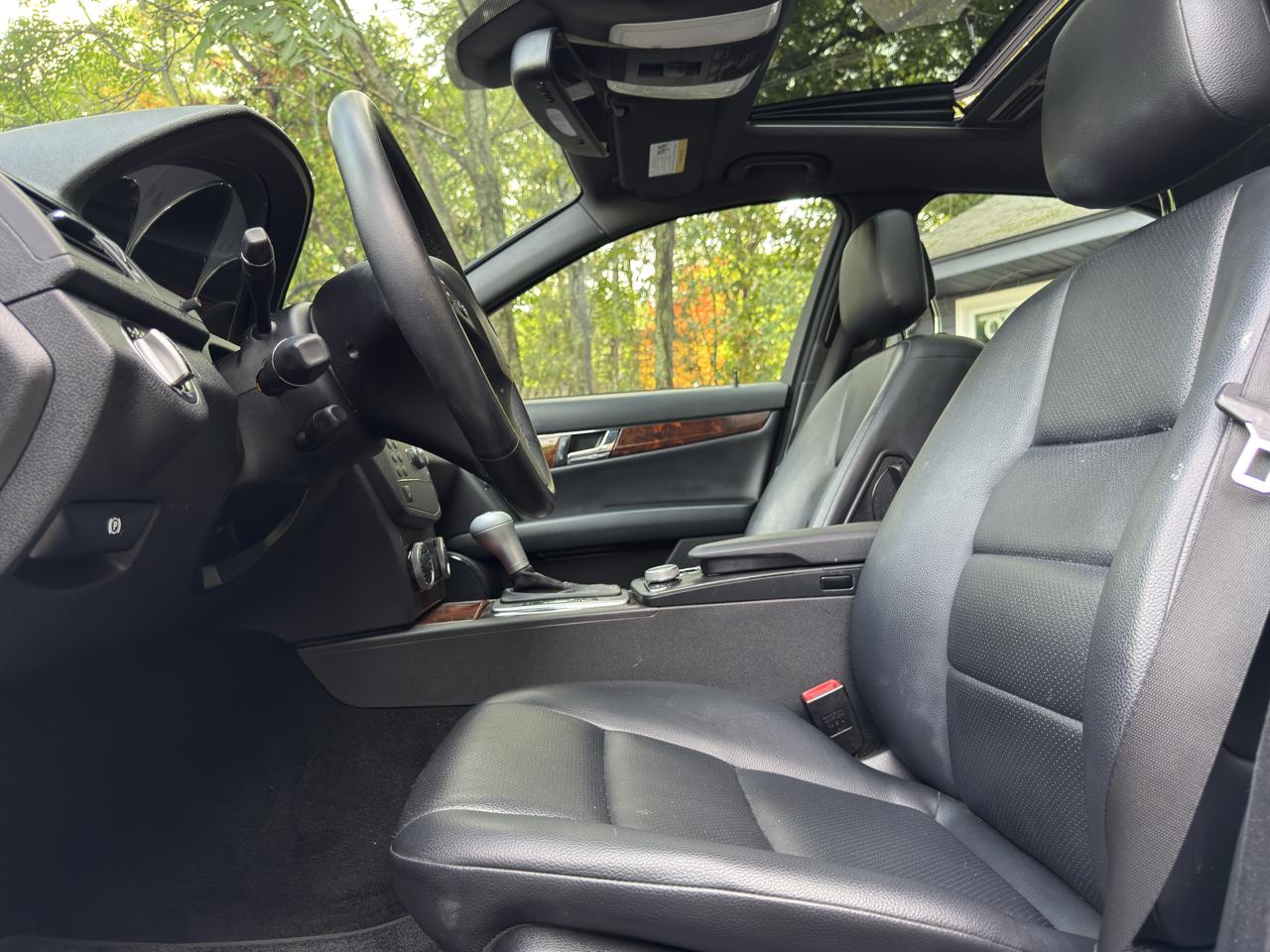 Mercedes-Benz C-Class C300 4MATIC Sport Sedan 2010
