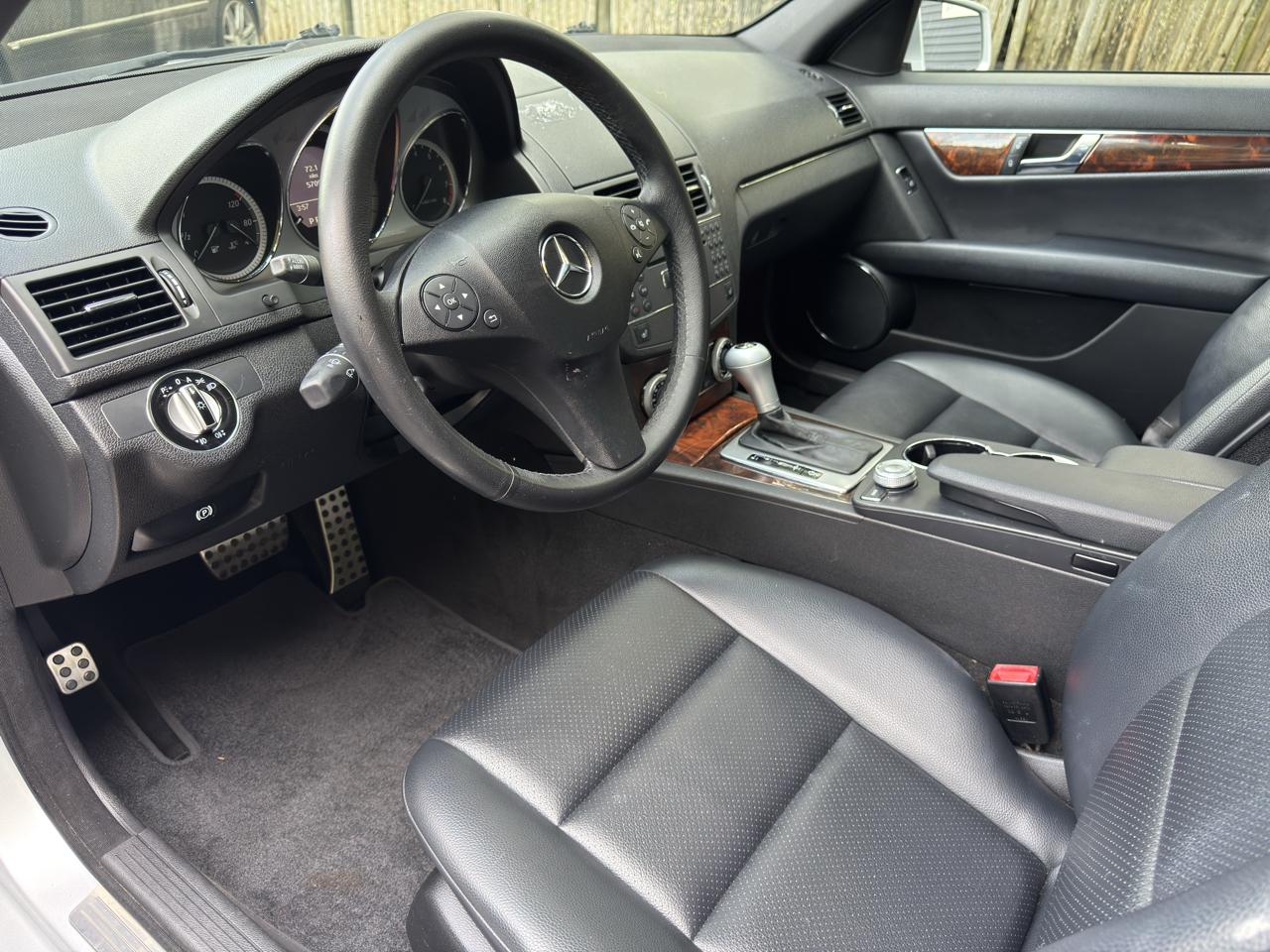 Mercedes-Benz C-Class C300 4MATIC Sport Sedan 2010