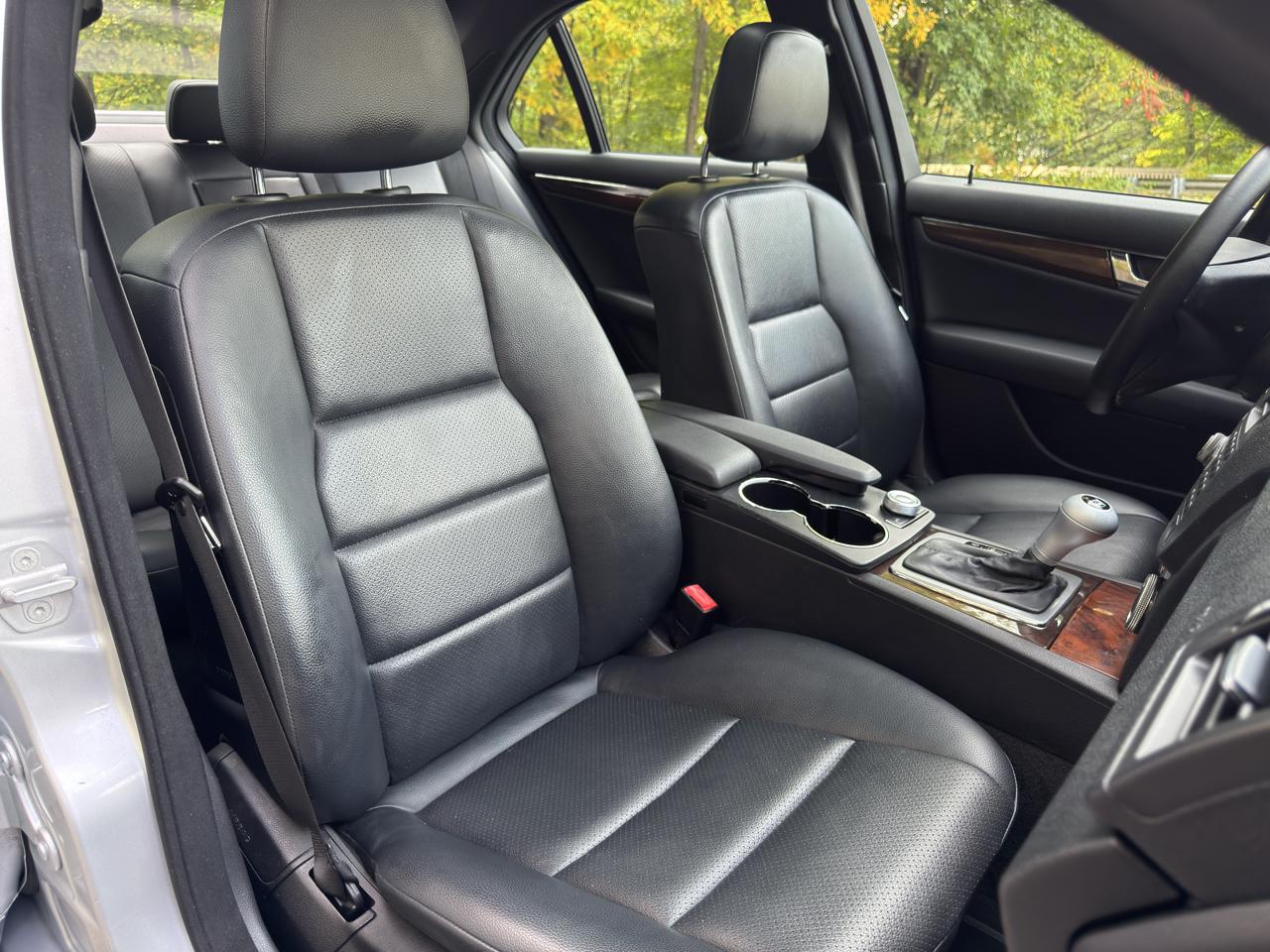 Mercedes-Benz C-Class C300 4MATIC Sport Sedan 2010