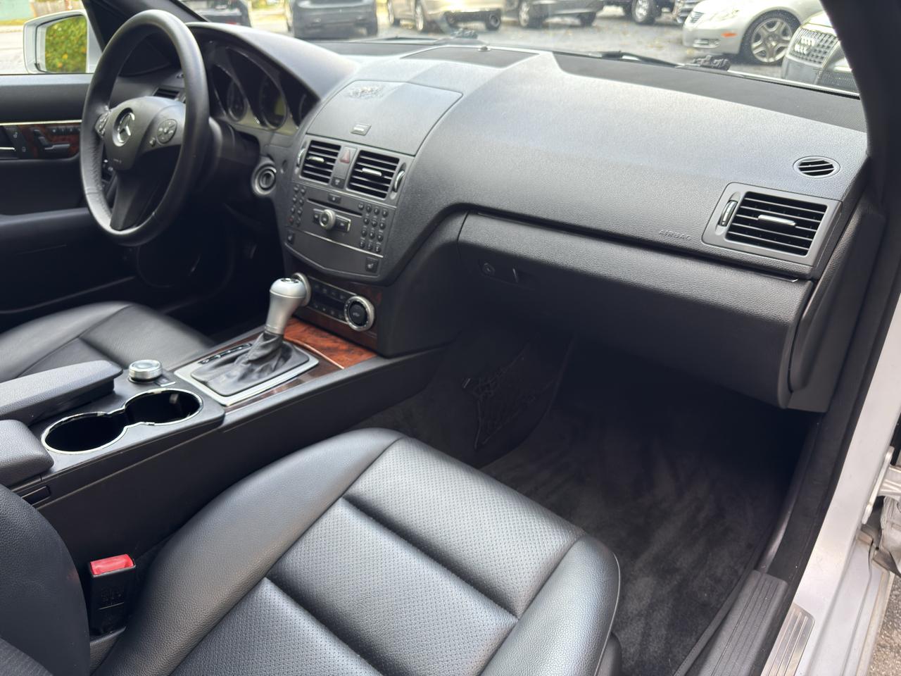 Mercedes-Benz C-Class C300 4MATIC Sport Sedan 2010