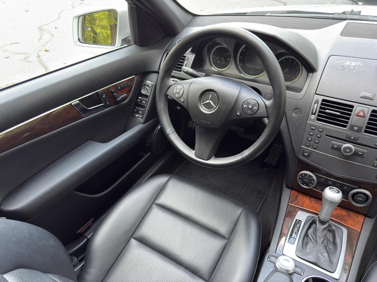 Mercedes-Benz C-Class C300 4MATIC Sport Sedan 2010