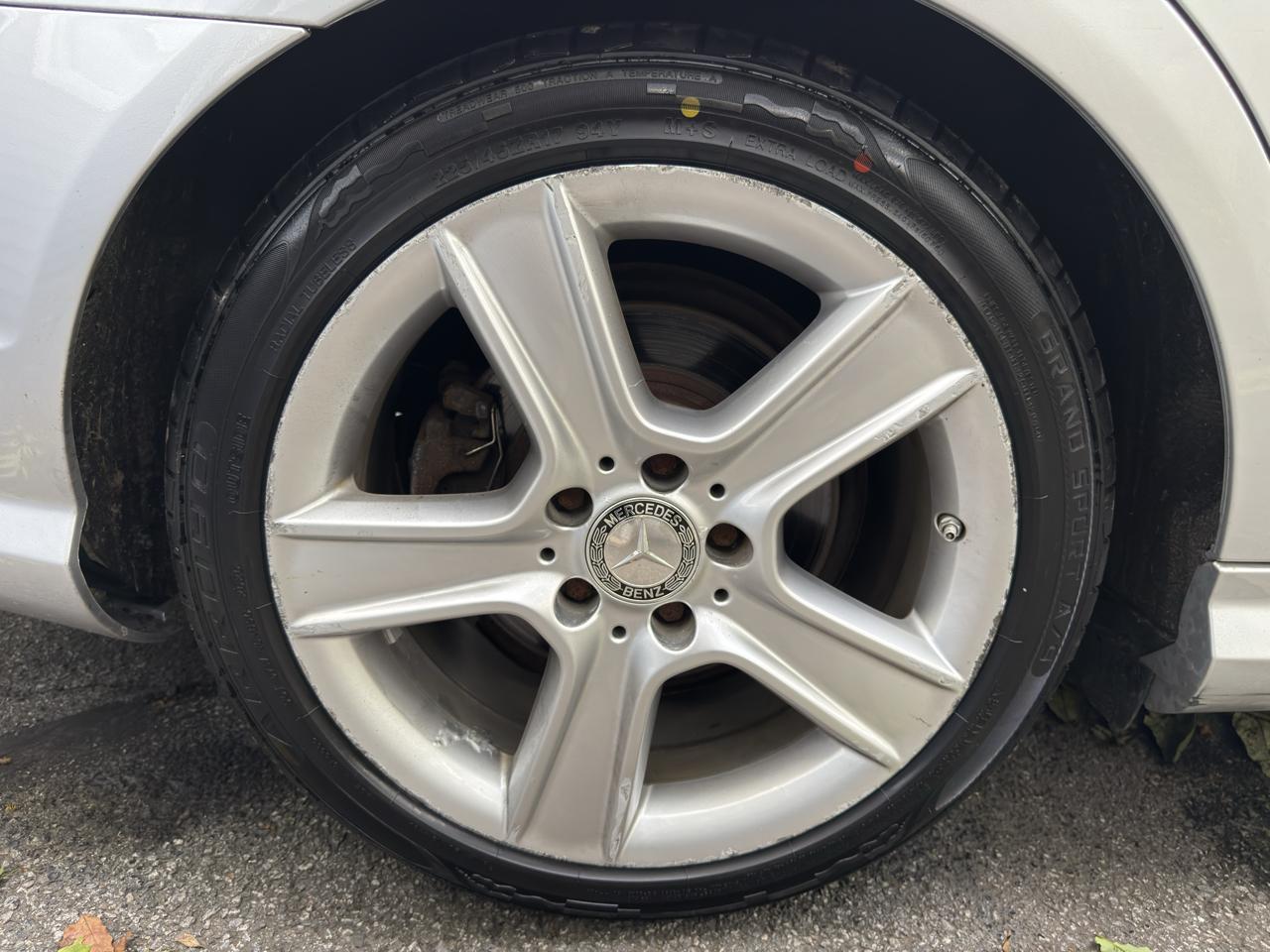 Mercedes-Benz C-Class C300 4MATIC Sport Sedan 2010