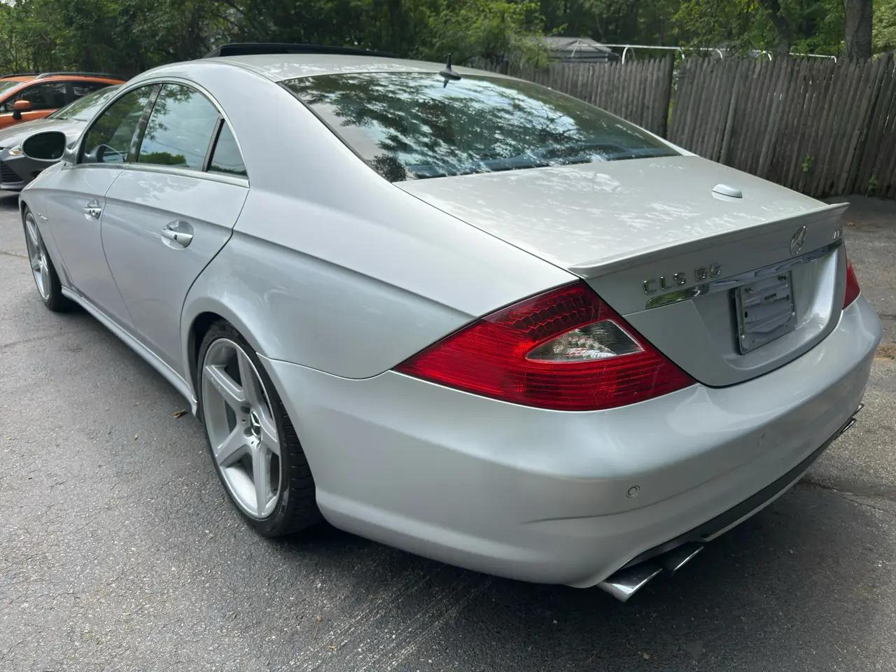Mercedes-Benz CLS-Class CLS55 AMG 2006