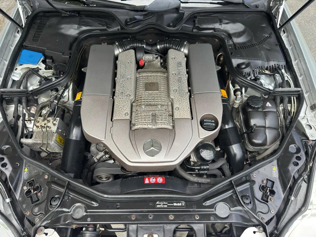 Mercedes-Benz CLS-Class CLS55 AMG 2006