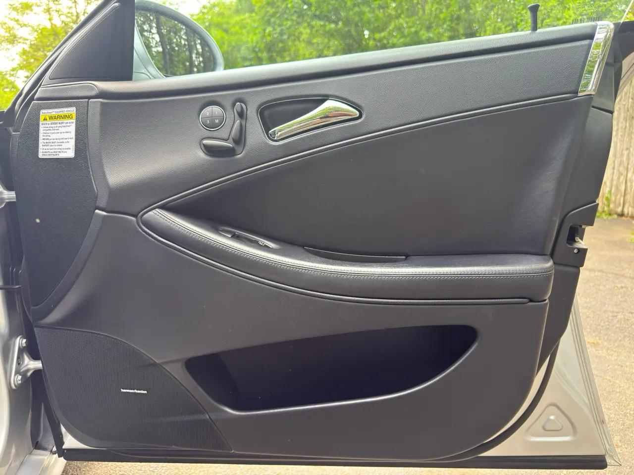 Mercedes-Benz CLS-Class CLS55 AMG 2006