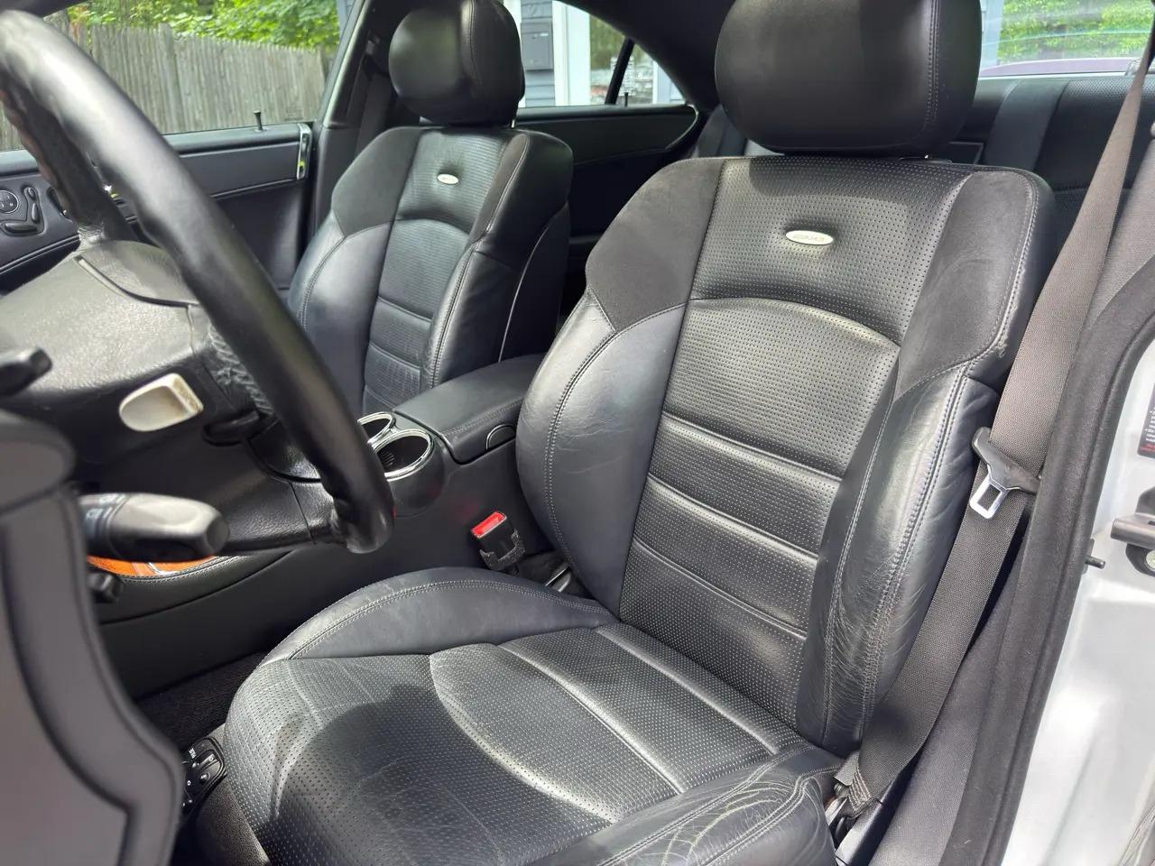 Mercedes-Benz CLS-Class CLS55 AMG 2006