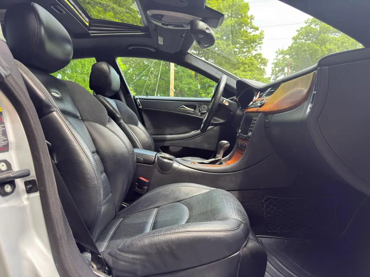 Mercedes-Benz CLS-Class CLS55 AMG 2006