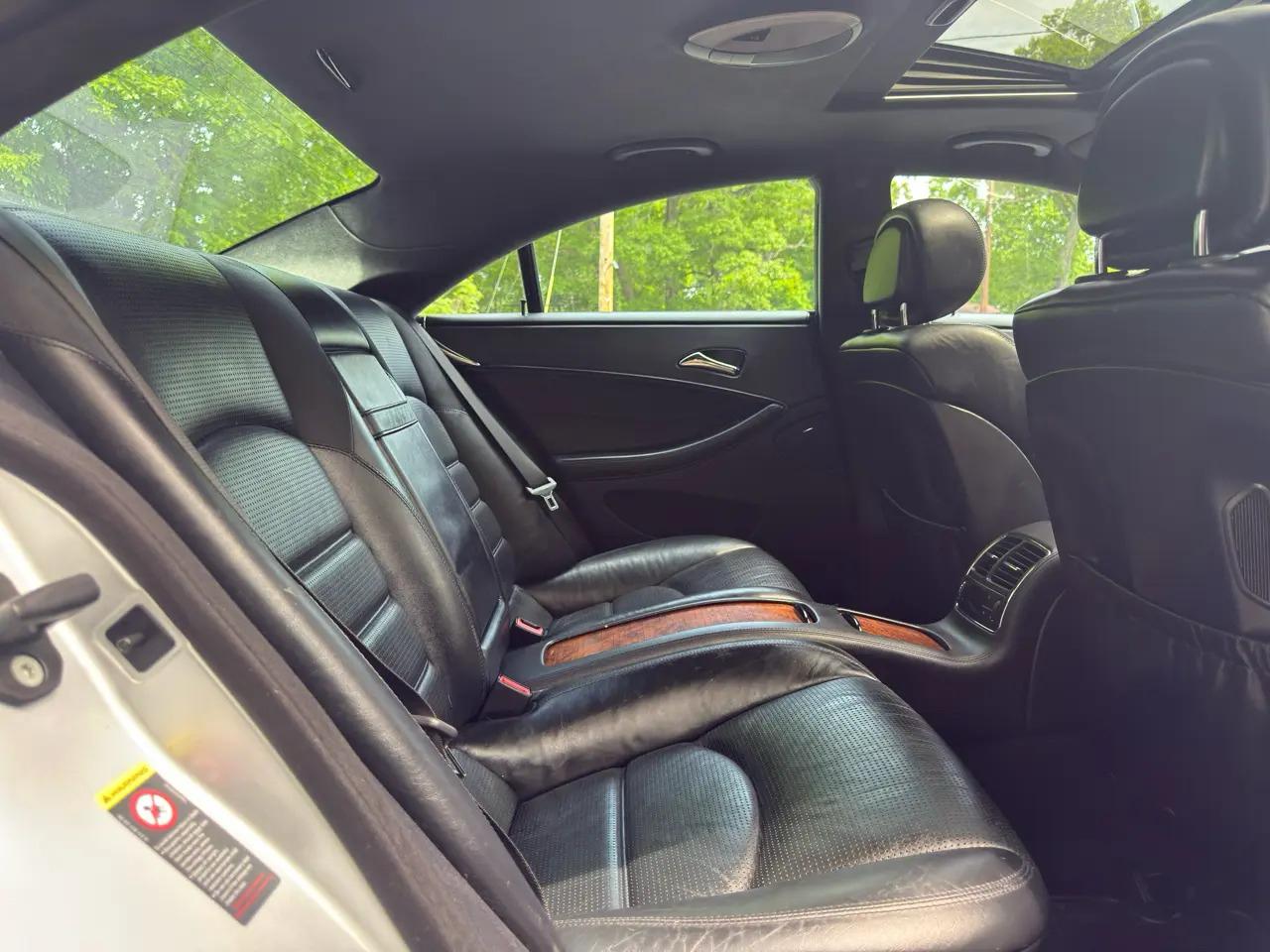 Mercedes-Benz CLS-Class CLS55 AMG 2006