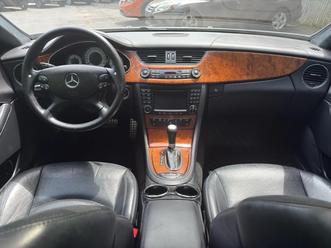 Mercedes-Benz CLS-Class CLS55 AMG 2006