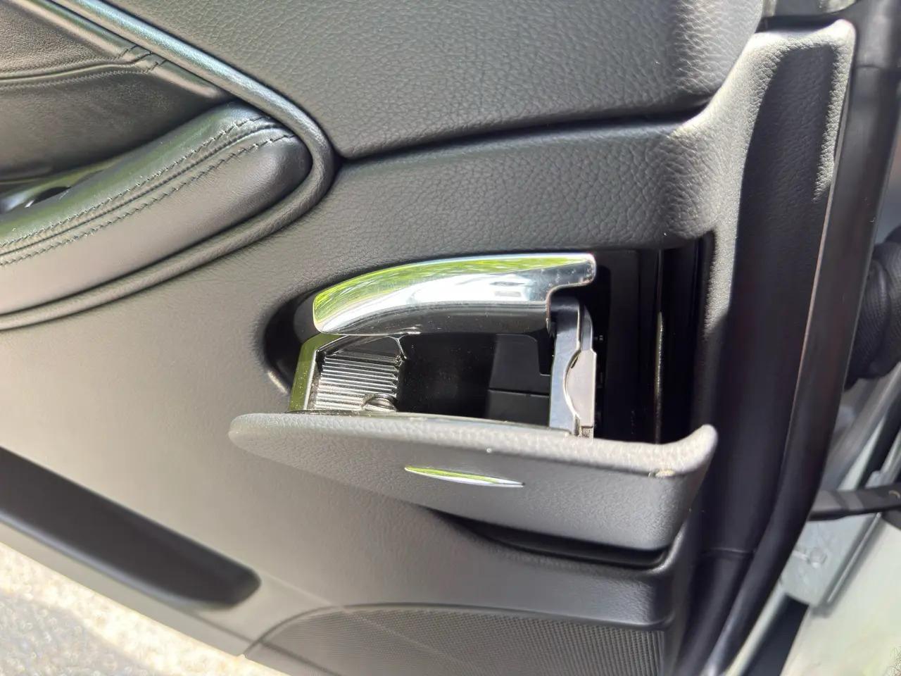 Mercedes-Benz CLS-Class CLS55 AMG 2006
