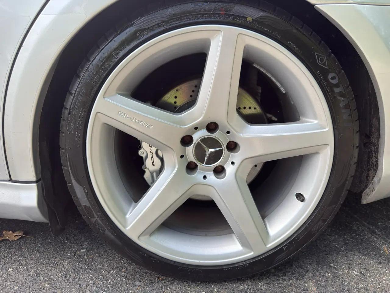Mercedes-Benz CLS-Class CLS55 AMG 2006