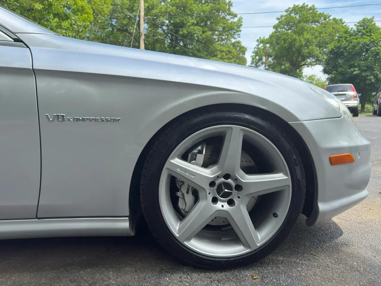Mercedes-Benz CLS-Class CLS55 AMG 2006