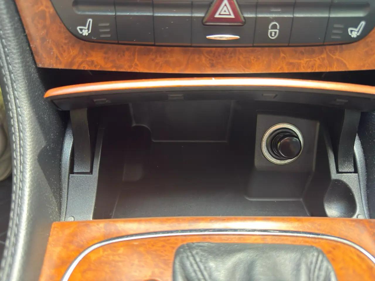Mercedes-Benz CLS-Class CLS55 AMG 2006