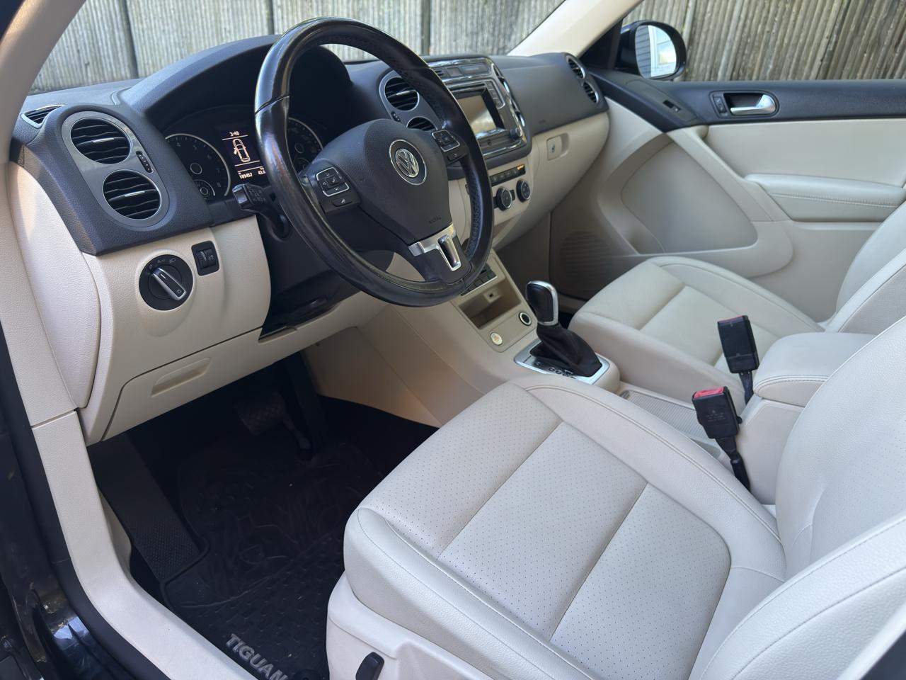 Volkswagen Tiguan S 4Motion 2016