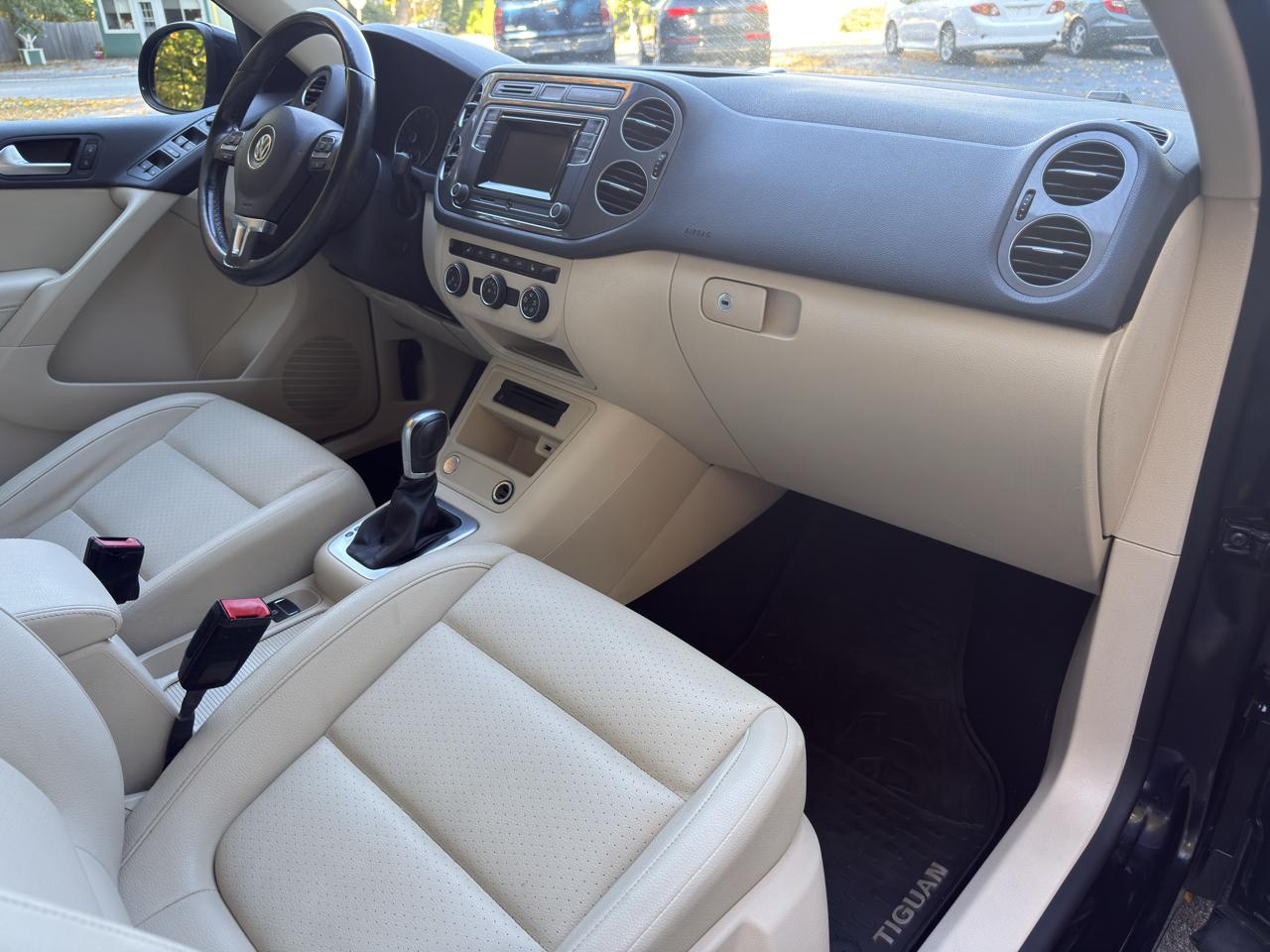 Volkswagen Tiguan S 4Motion 2016
