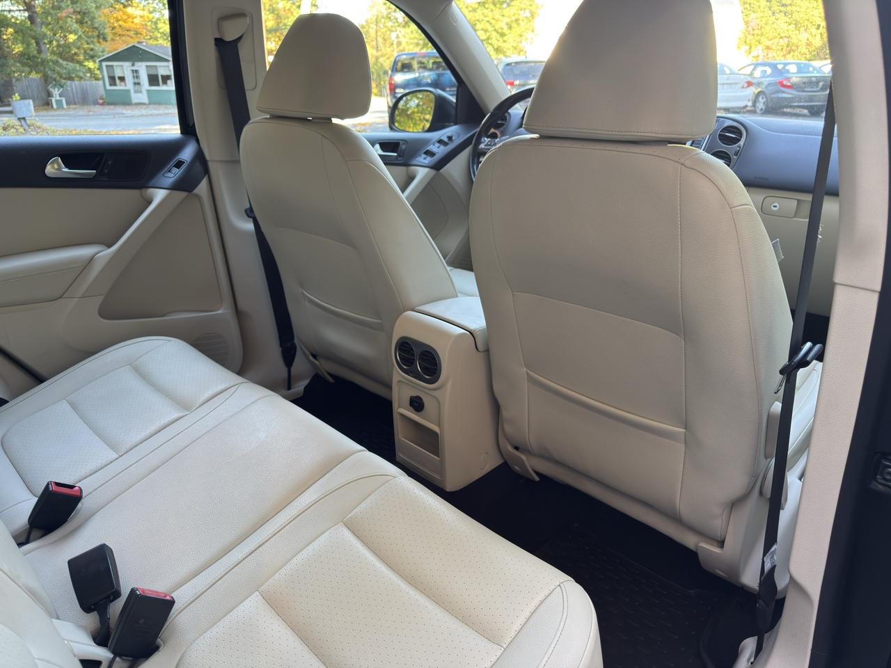 Volkswagen Tiguan S 4Motion 2016