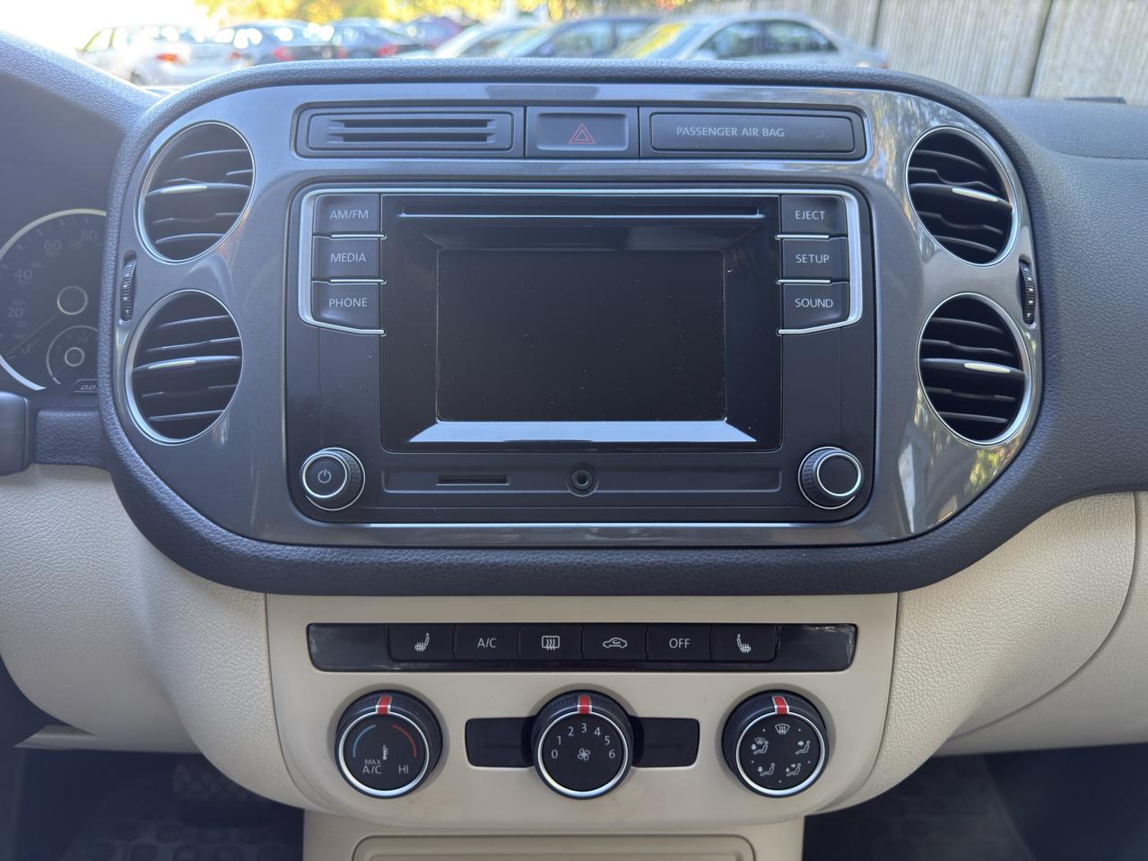 Volkswagen Tiguan S 4Motion 2016