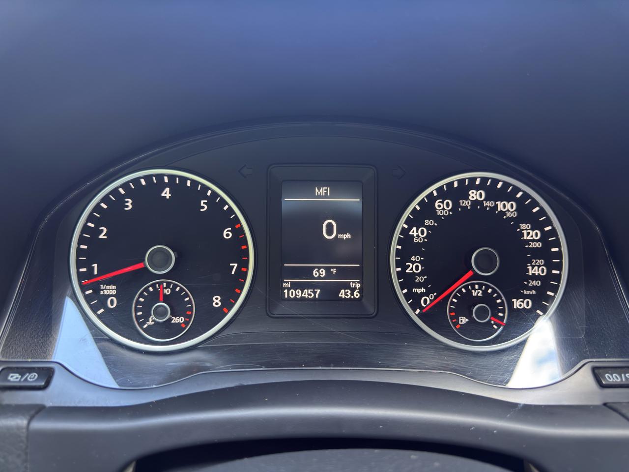 Volkswagen Tiguan S 4Motion 2016