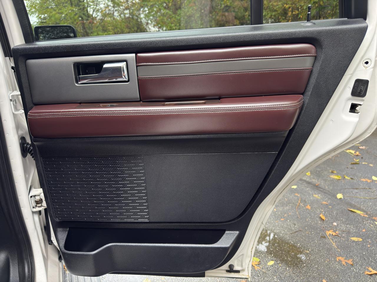 Ford Expedition Platinum 4WD 2017