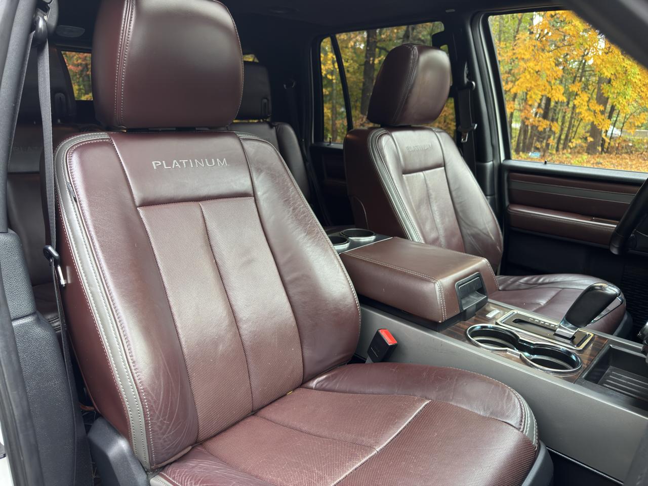 Ford Expedition Platinum 4WD 2017