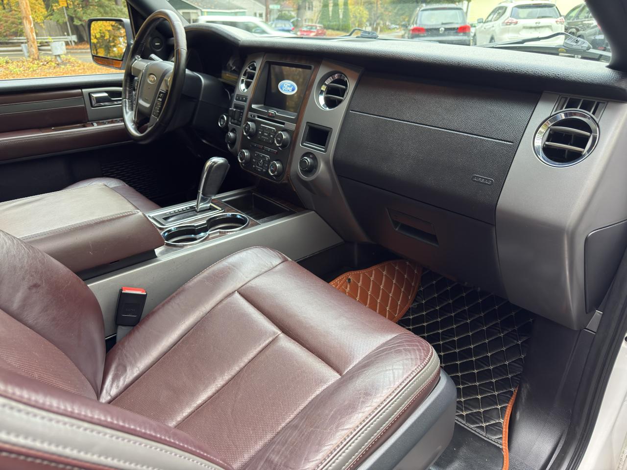 Ford Expedition Platinum 4WD 2017