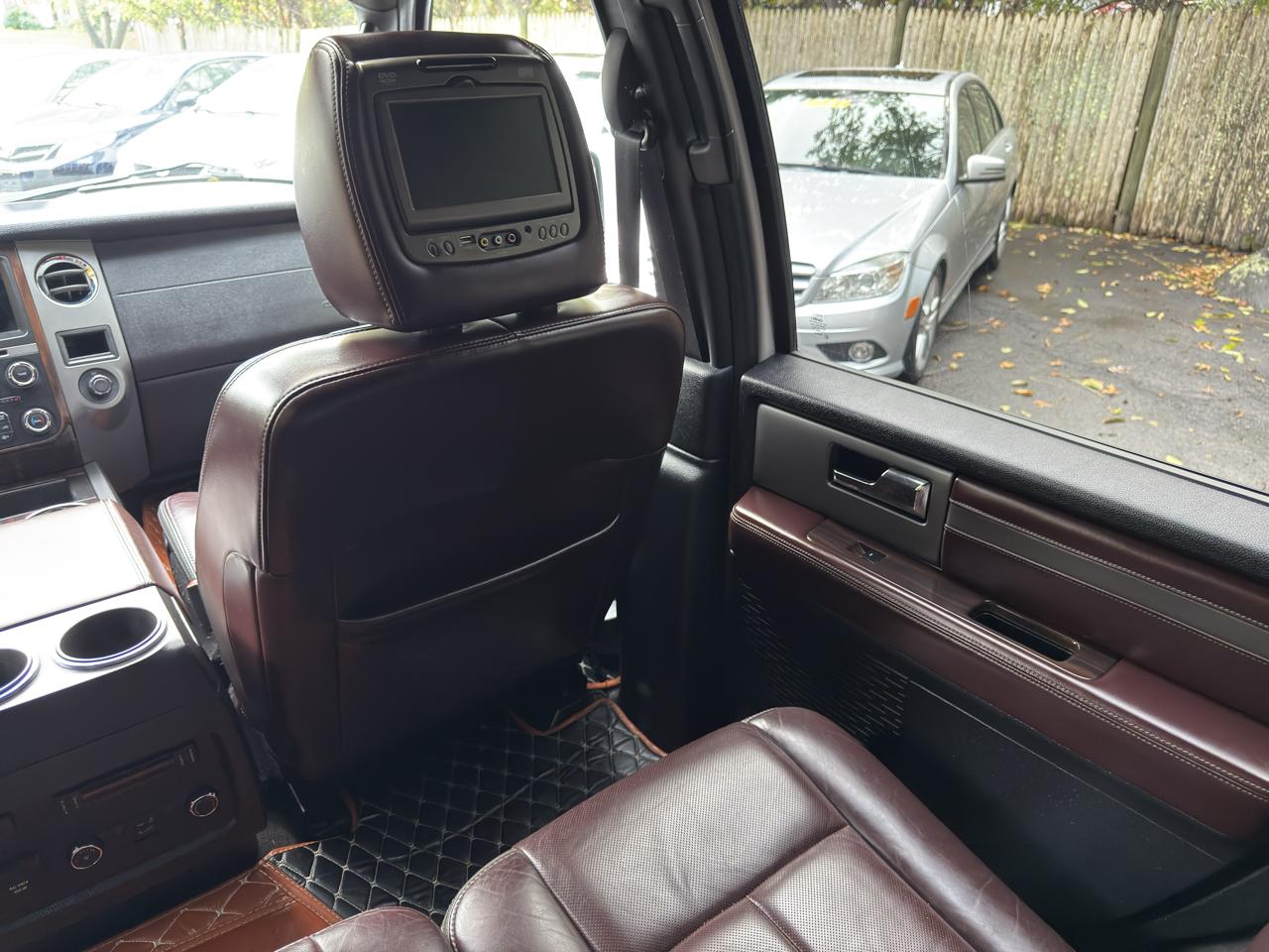 Ford Expedition Platinum 4WD 2017
