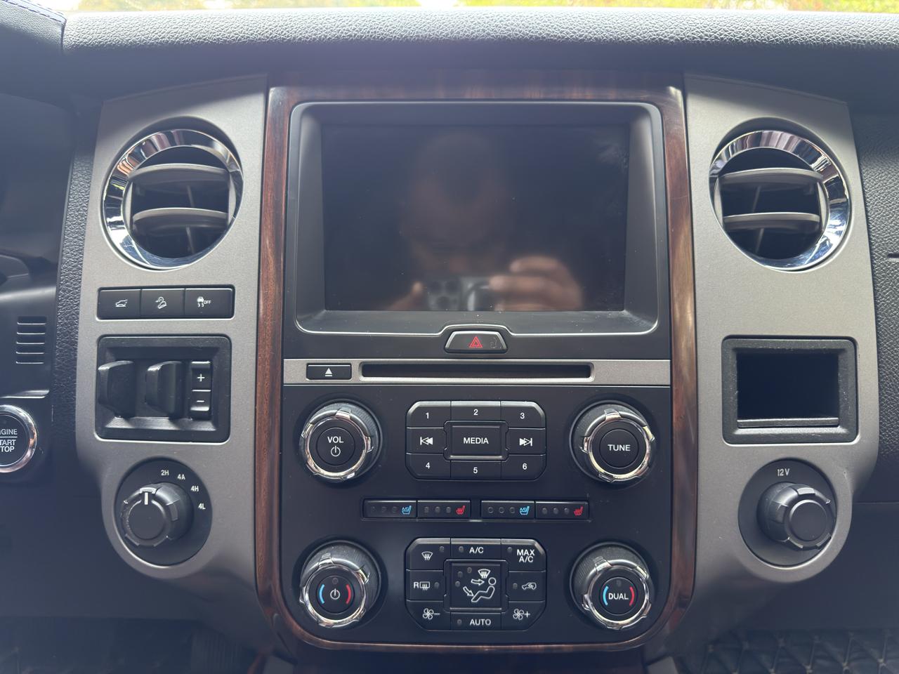 Ford Expedition Platinum 4WD 2017