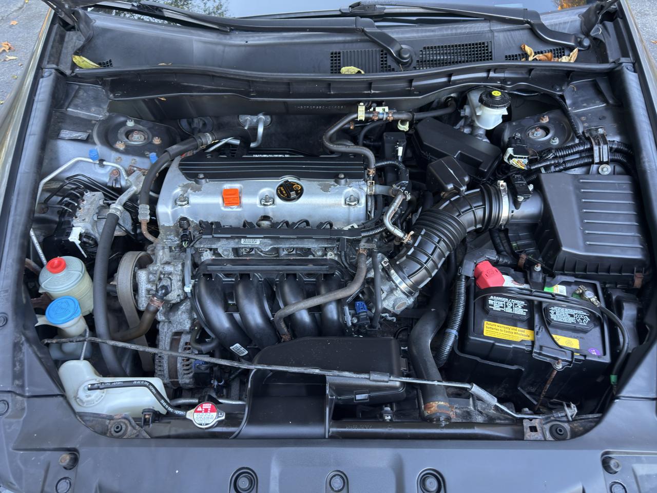 Honda Accord LX sedan AT 2012
