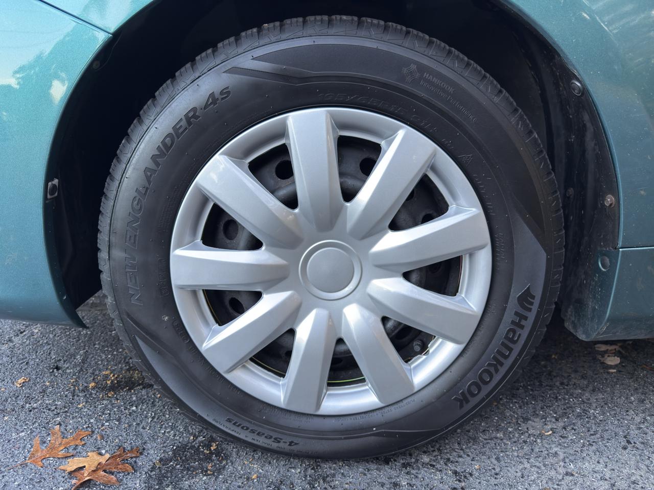 Toyota Corolla LE 4-Speed AT 2009