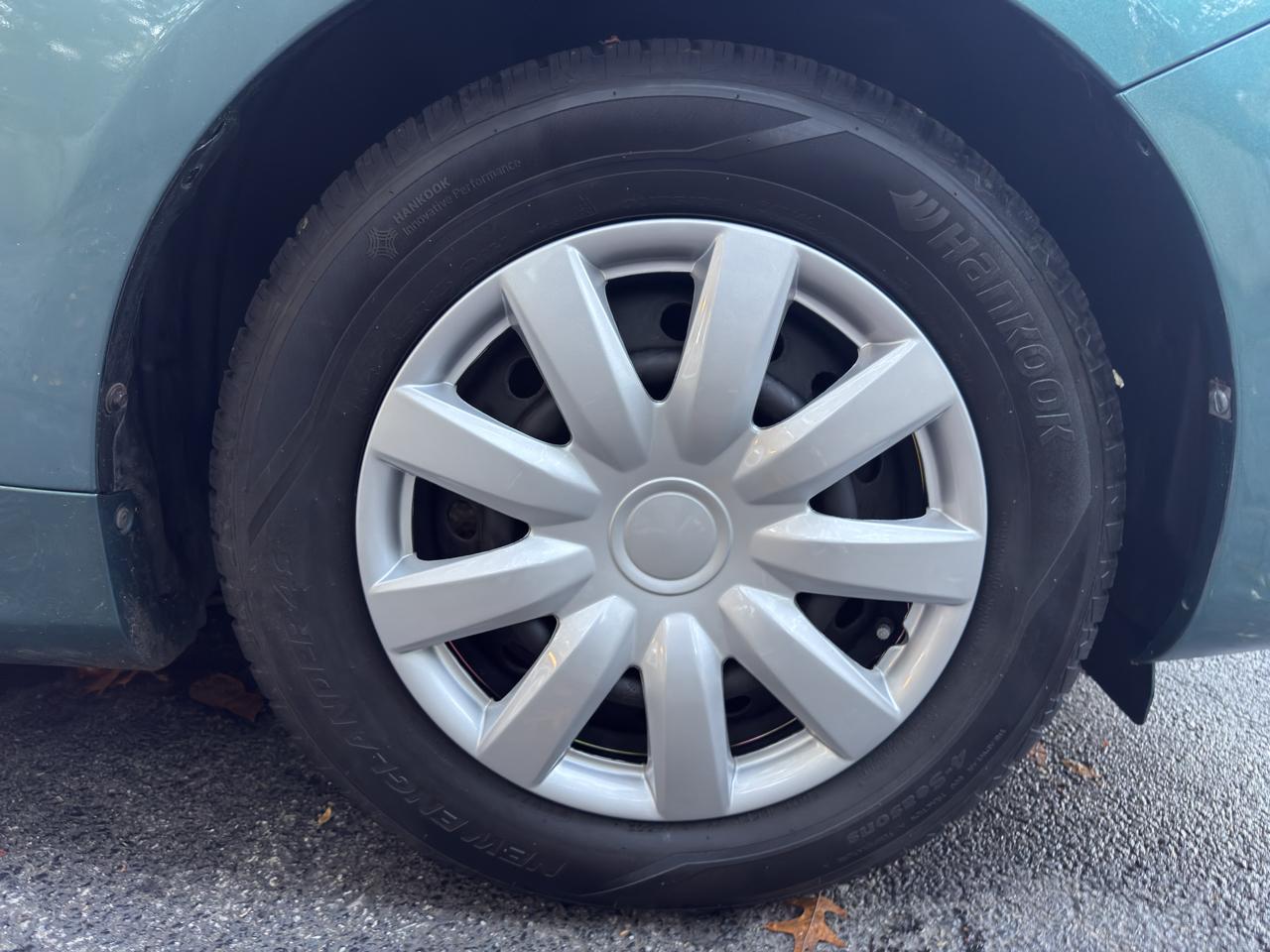 Toyota Corolla LE 4-Speed AT 2009