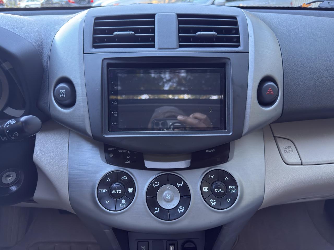 Toyota RAV4 Limited V6 4WD 2008