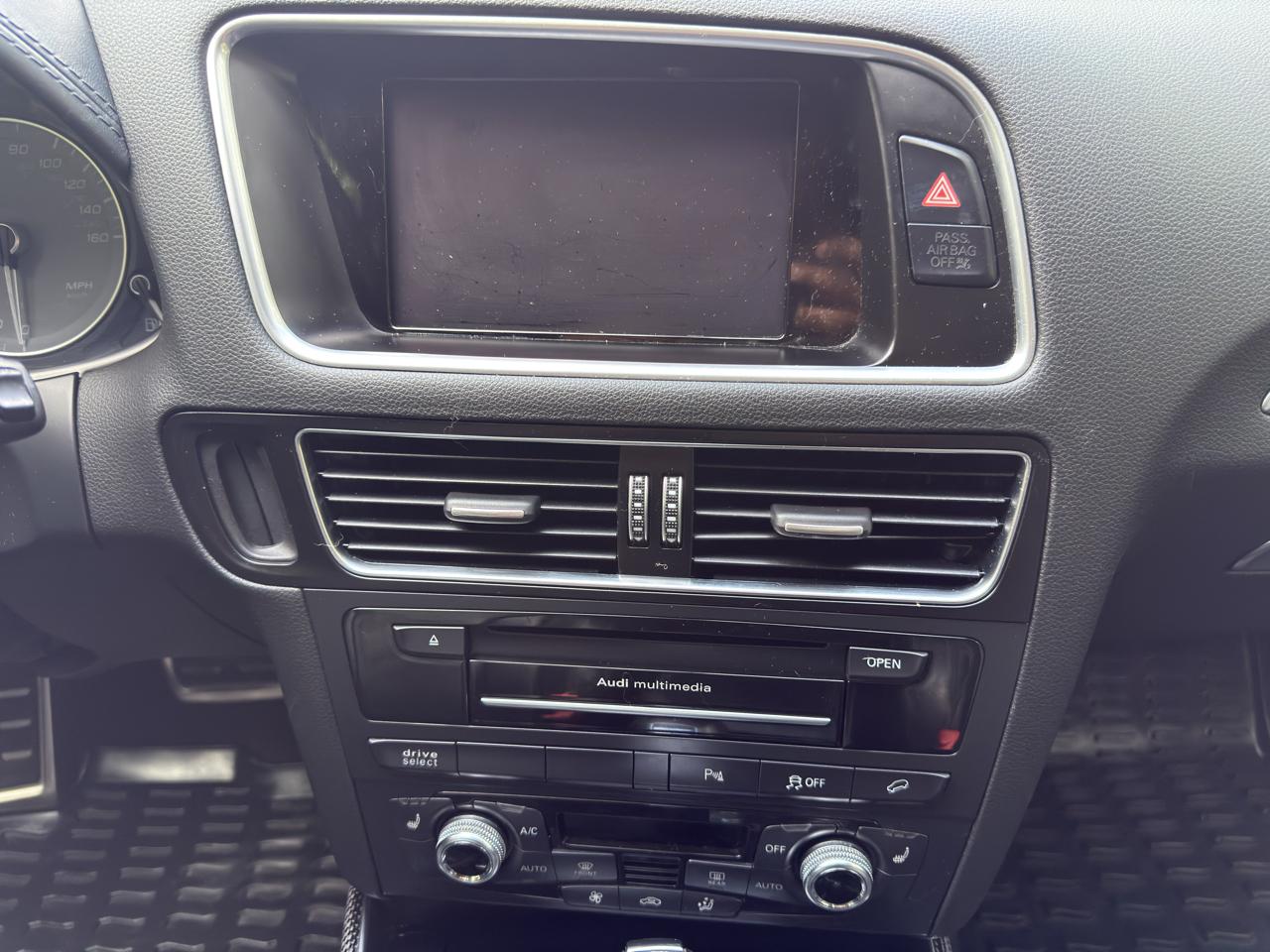 Audi SQ5 3.0T Premium Plus quattro 2016