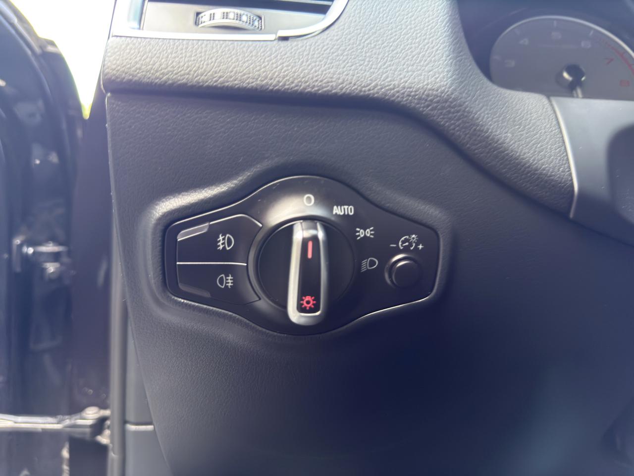 Audi SQ5 3.0T Premium Plus quattro 2016